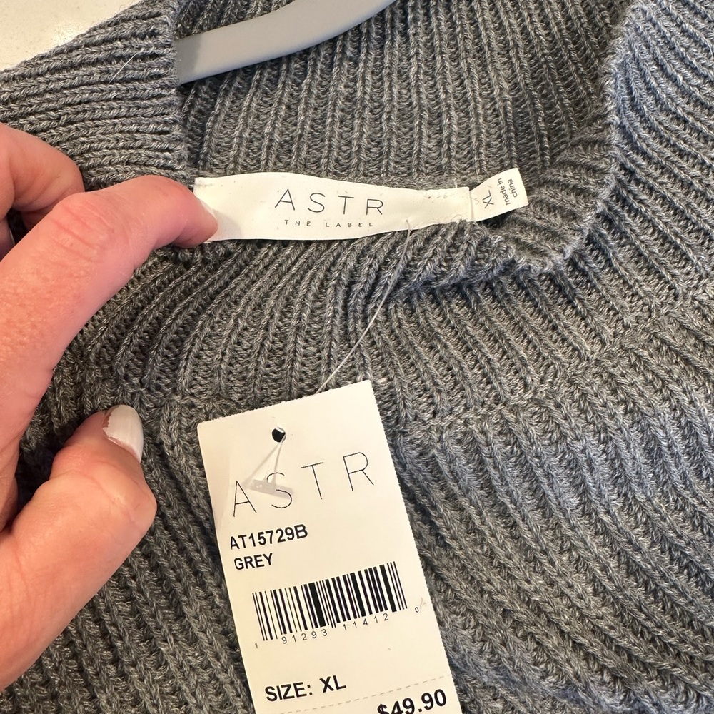 ASTR Grey Off-the-Shoulder Sweater